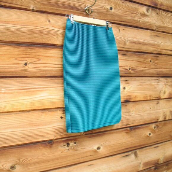 NWOT Opening Ceremony Textured Stretch Pencil Skirt - Picture 2 of 9